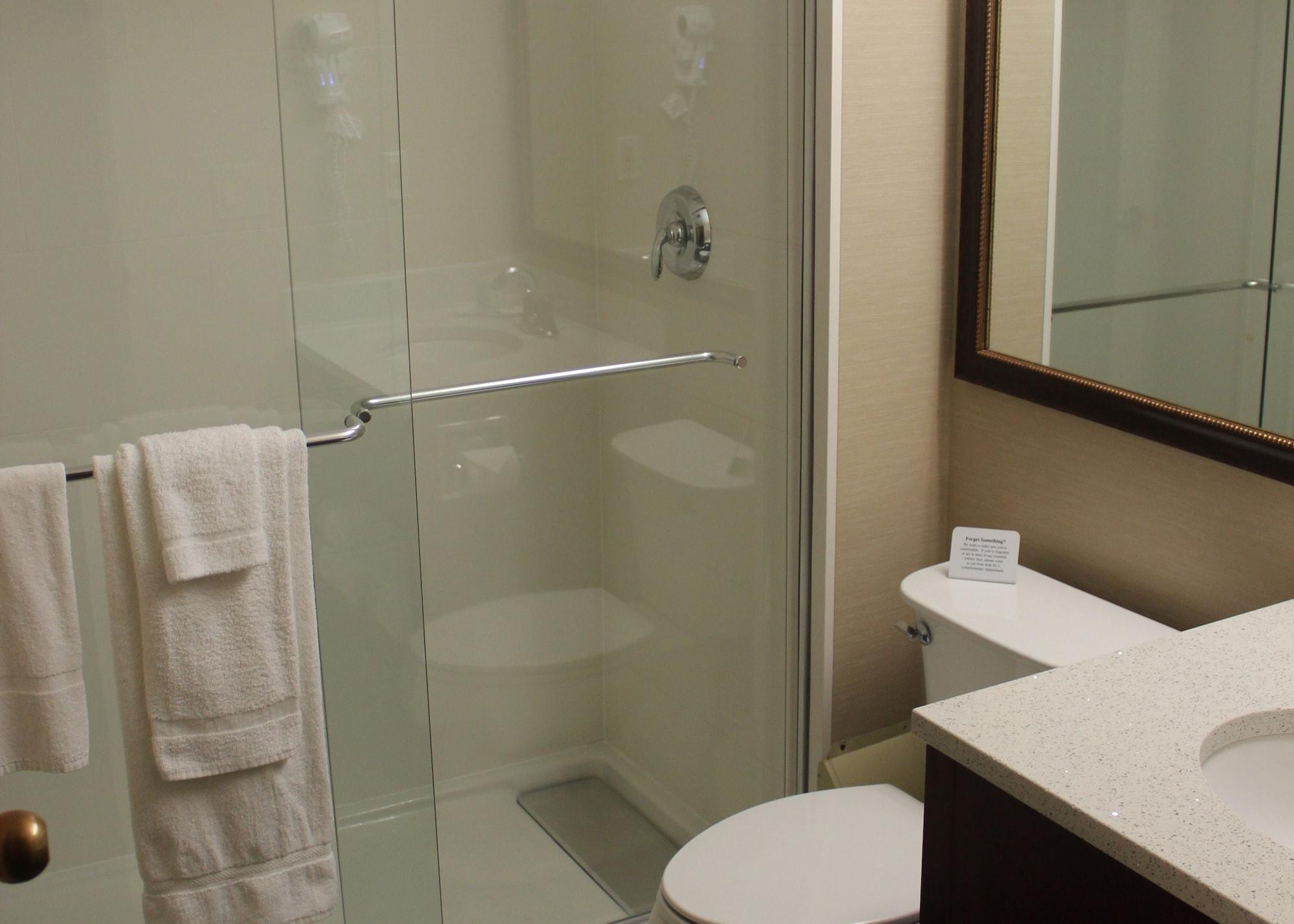 Comfort Inn & Suites West Springfield Εξωτερικό φωτογραφία