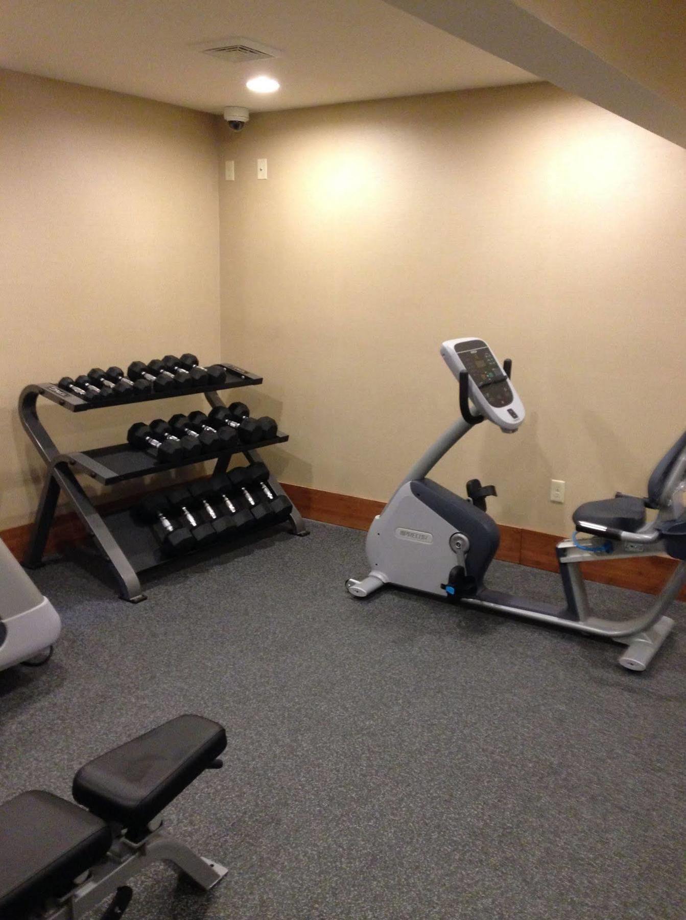 Comfort Inn & Suites West Springfield Εξωτερικό φωτογραφία
